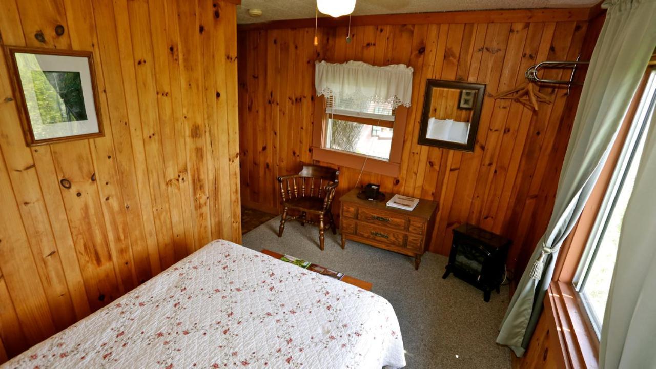 Alpine Inn Little Switzerland Экстерьер фото